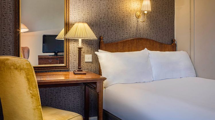 Winchester Wessex Hotel Room