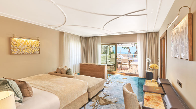 <b>La Reserve de Beaulieu Pool</b>. Images powered by <a href="https://www.leonardoworldwide.com/" title="Leonardo Worldwide" target="_blank">Leonardo</a>.