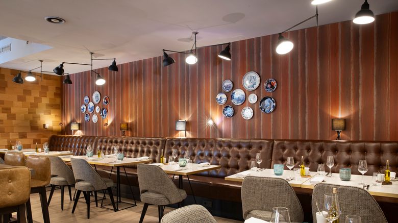 <b>Bilderberg Garden Hotel Restaurant</b>. Images powered by <a href="https://www.leonardoworldwide.com/" title="Leonardo Worldwide" target="_blank">Leonardo</a>.