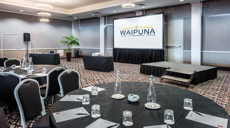 <b>Waipuna Hotel & Conference Ctr Meeting</b>. Images powered by <a href="https://www.leonardoworldwide.com/" title="Leonardo Worldwide" target="_blank">Leonardo</a>.