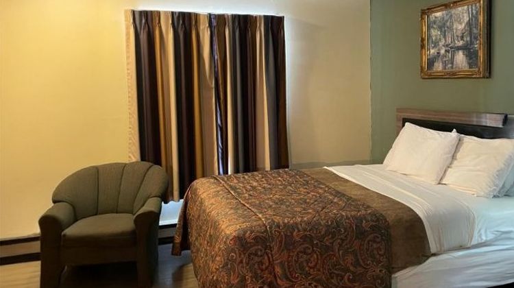 Scottish Inns near The Falls Room