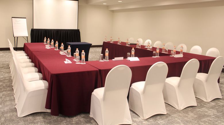 <b>Holiday Inn Mexico Dali Airport Meeting</b>. Images powered by <a href="https://www.leonardoworldwide.com/" title="Leonardo Worldwide" target="_blank">Leonardo</a>.