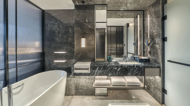 <b>Crowne Plaza Rugao Room</b>. Images powered by <a href="https://www.leonardoworldwide.com/" title="Leonardo Worldwide" target="_blank">Leonardo</a>.