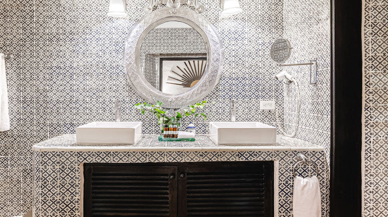 <b>Hacienda El Santuario Hotel Suite</b>. Images powered by <a href="https://www.leonardoworldwide.com/" title="Leonardo Worldwide" target="_blank">Leonardo</a>.