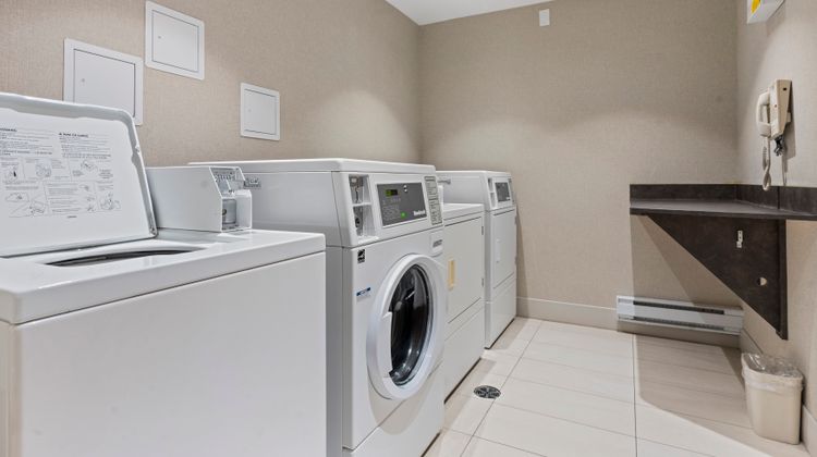 Holiday Inn Express & Suites Surrey Other