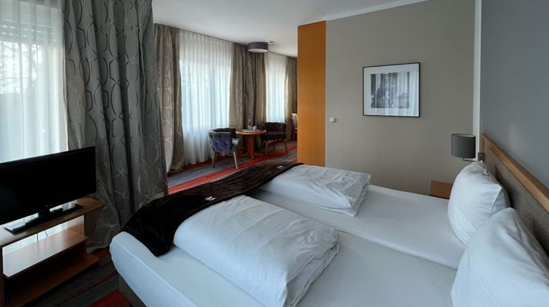<b>Prinz Hotel Munich Room</b>. Images powered by <a href="https://www.leonardoworldwide.com/" title="Leonardo Worldwide" target="_blank">Leonardo</a>.