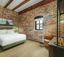Hotel Monroe Tapestry Room