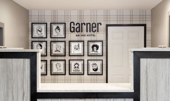 Garner Hotel Albuquerque Airport Exterior