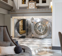 Hotel on Phillips Lobby