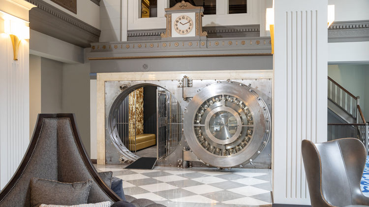Hotel on Phillips Lobby