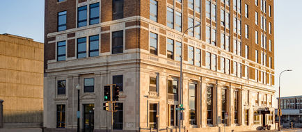 Hotel on Phillips Exterior
