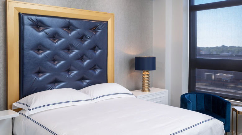 <b>Hotel on Phillips Room</b>. Images powered by <a href="https://www.leonardoworldwide.com/" title="Leonardo Worldwide" target="_blank">Leonardo</a>.