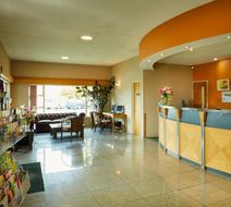 Shoreline Motel Lobby