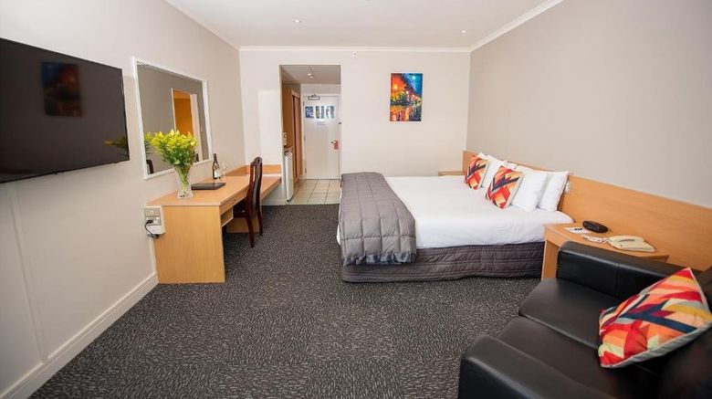 <b>Shoreline Motel Room</b>. Images powered by <a href="https://www.leonardoworldwide.com/" title="Leonardo Worldwide" target="_blank">Leonardo</a>.