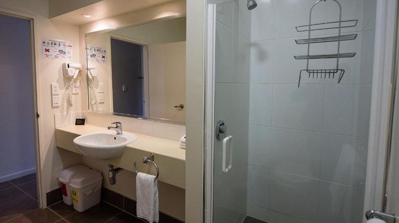 <b>Shoreline Motel Room</b>. Images powered by <a href="https://www.leonardoworldwide.com/" title="Leonardo Worldwide" target="_blank">Leonardo</a>.