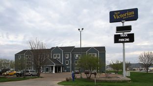 New Victorian Inn & Suites Sioux City