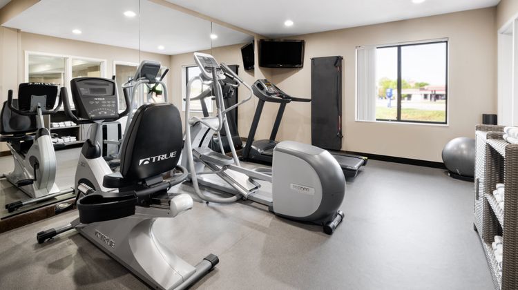 Garner Hotel Topeka West, an IHG Hotel Health Club
