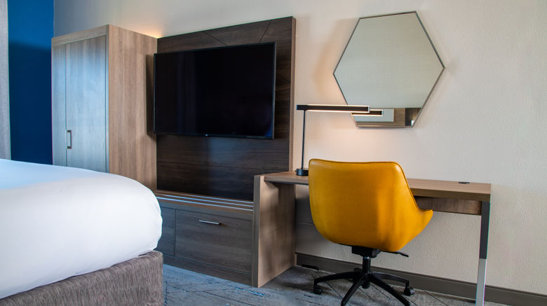 <b>Holiday Inn Express Pittsburgh Southside Room</b>. Images powered by <a href="https://www.leonardoworldwide.com/" title="Leonardo Worldwide" target="_blank">Leonardo</a>.
