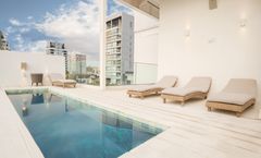 Vain Boutique Hotel