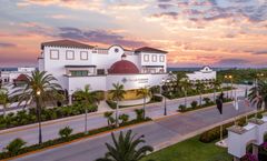 Holiday Inn Club Grand Residences