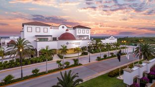 Holiday Inn Club Grand Residences