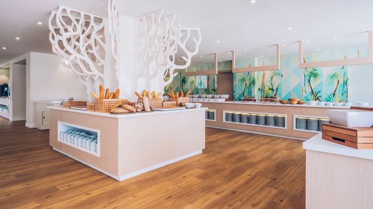 Iberostar Waves Alcudia Park Restaurant