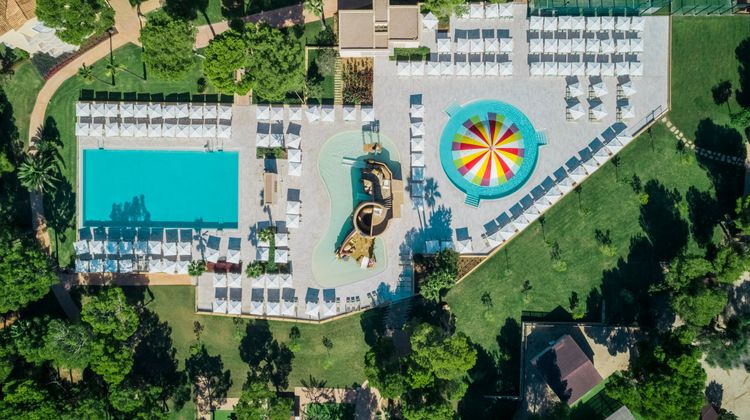 Iberostar Waves Club Cala Barca Exterior