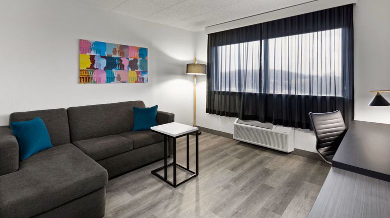 <b>Holiday Inn Express Washington DC NoMA Suite</b>. Images powered by <a href="https://www.leonardoworldwide.com/" title="Leonardo Worldwide" target="_blank">Leonardo</a>.