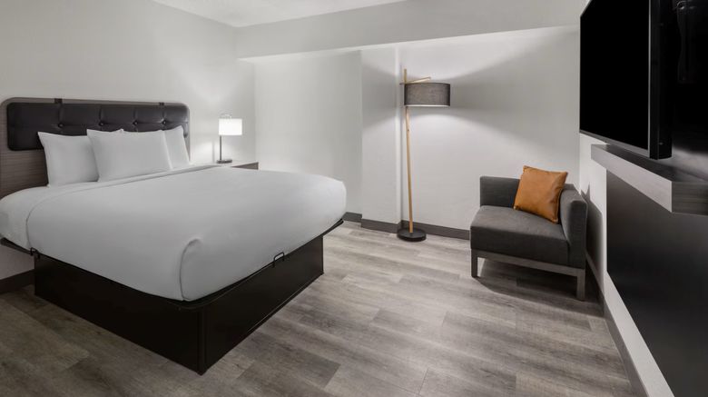 <b>Holiday Inn Express Washington DC NoMA Suite</b>. Images powered by <a href="https://www.leonardoworldwide.com/" title="Leonardo Worldwide" target="_blank">Leonardo</a>.