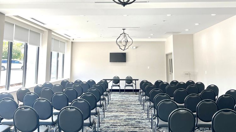 Holiday Inn Express Washington DC NoMA Meeting