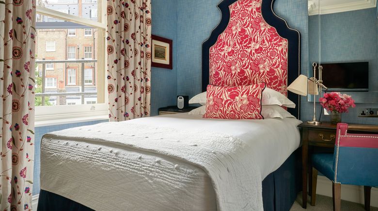 <b>Knightsbridge Hotel Room</b>. Images powered by <a href="https://www.leonardoworldwide.com/" title="Leonardo Worldwide" target="_blank">Leonardo</a>.
