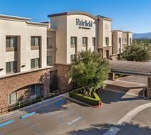 Fairfield Inn and Suites Norco Exterior