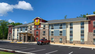 My Place Hotel-Dahlgren/King George