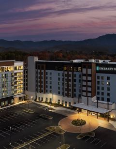 Tempo by Hilton Pigeon Forge