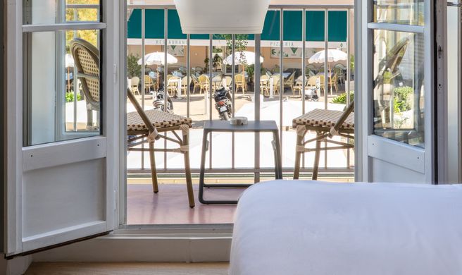 Hotel de L'Ocean Exterior