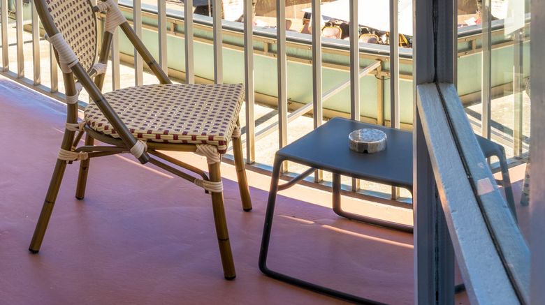 <b>Hotel de L'Ocean Exterior</b>. Images powered by <a href="https://www.leonardoworldwide.com/" title="Leonardo Worldwide" target="_blank">Leonardo</a>.