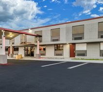 Red Roof Inn Alexandria, LA Exterior