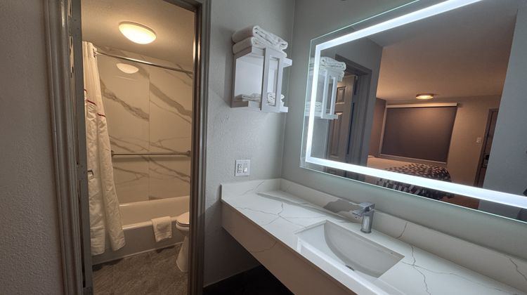 Red Roof Inn Arlington - Entertainment Room