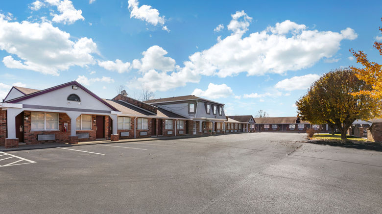 <b>Red Roof Inn Georgetown, KY Exterior</b>. Images powered by <a href="https://www.leonardoworldwide.com/" title="Leonardo Worldwide" target="_blank">Leonardo</a>.