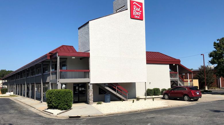 <b>Red Roof Inn Greenville, NC Exterior</b>. Images powered by <a href="https://www.leonardoworldwide.com/" title="Leonardo Worldwide" target="_blank">Leonardo</a>.