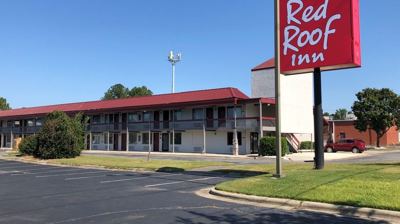 Red Roof Inn Greenville, NC Exterior. Images powered by <a href="https://www.leonardoworldwide.com" target="_blank" rel="noopener">Leonardo</a>.