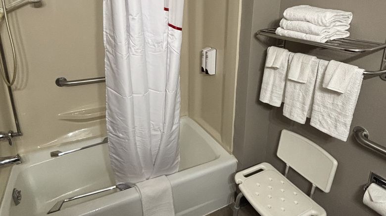 <b>Red Roof Inn & Suites Hammond, IN Room</b>. Images powered by <a href="https://www.leonardoworldwide.com/" title="Leonardo Worldwide" target="_blank">Leonardo</a>.