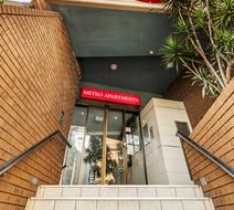 Metro Apartments on Darling Harbour Exterior