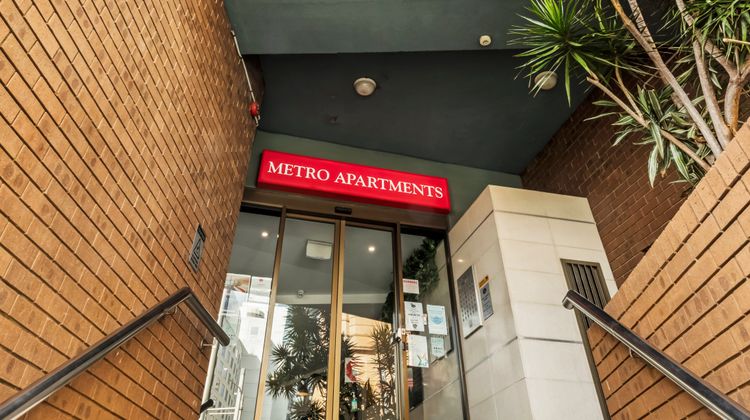 Metro Apartments on Darling Harbour Exterior