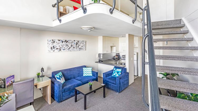 Metro Apartments on Darling Harbour Lobby