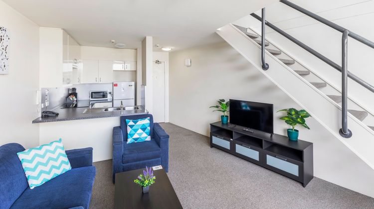 Metro Apartments on Darling Harbour Room