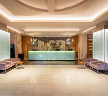 Pestana Chelsea Bridge Hotel & Spa Lobby
