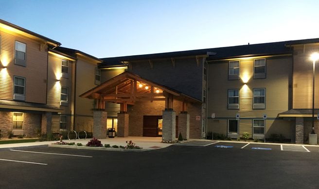 Aspen Suites Hotel Exterior