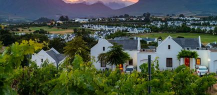 De Zalze Lodge Exterior