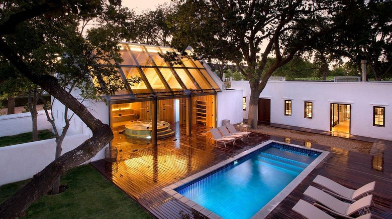 <b>Babylonstoren Hotel Pool</b>. Images powered by <a href="https://www.leonardoworldwide.com/" title="Leonardo Worldwide" target="_blank">Leonardo</a>.
